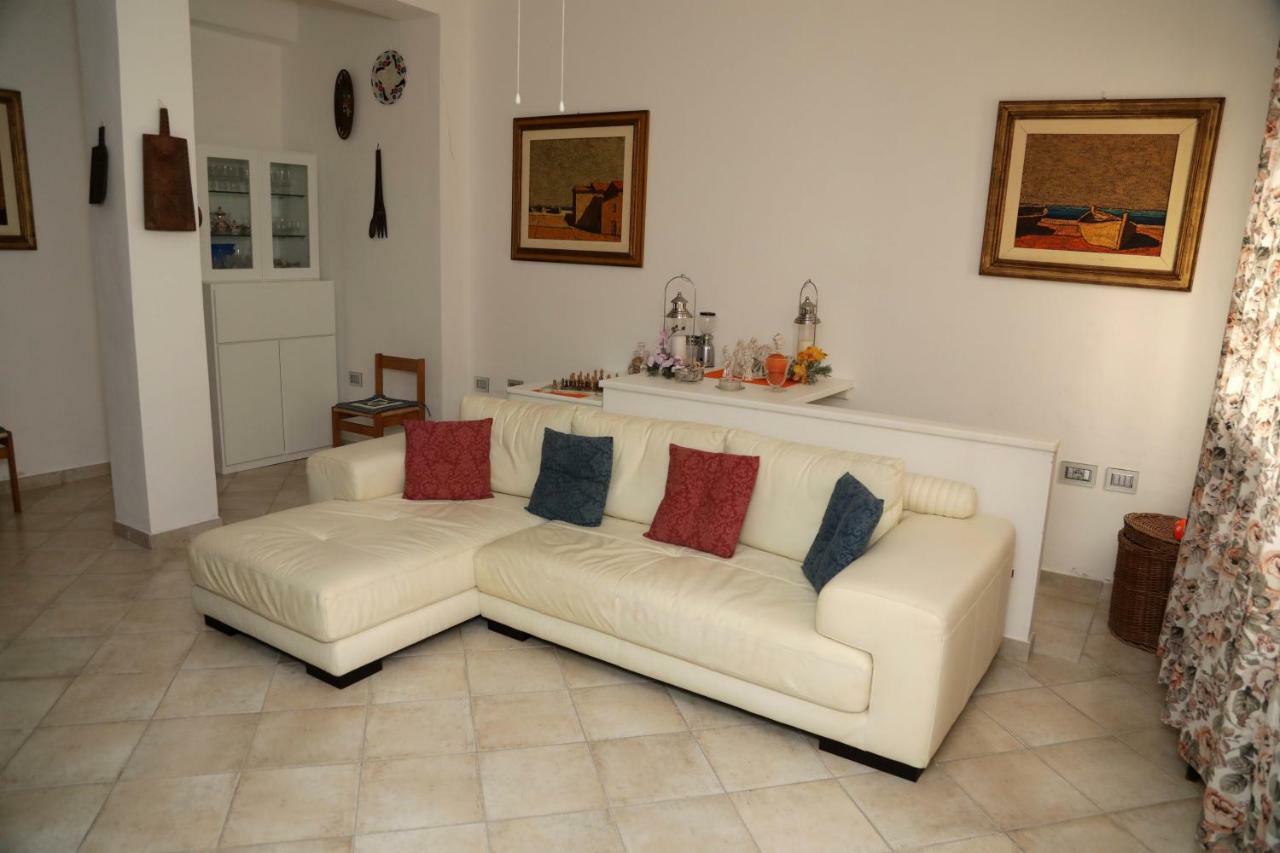 Luxury Apt Apartment Calasetta Bagian luar foto