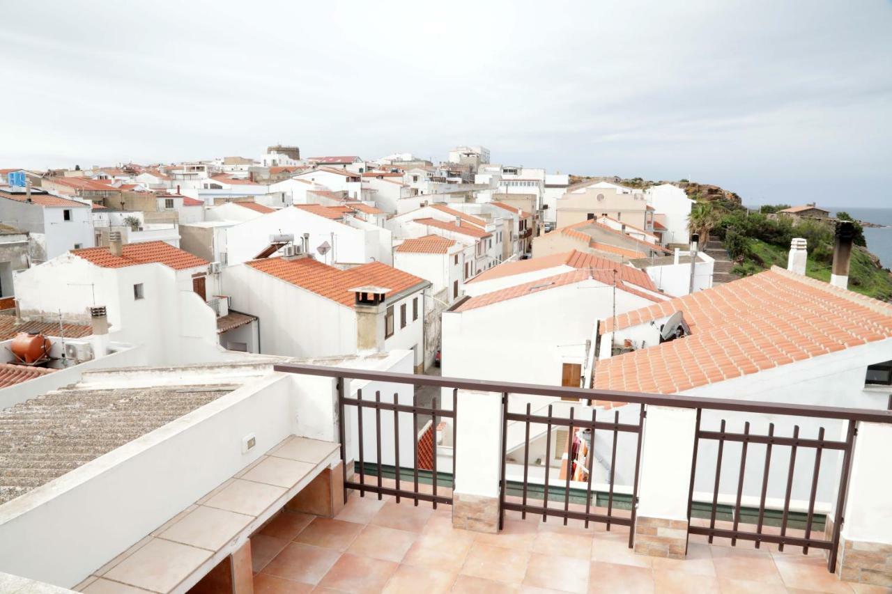 Luxury Apt Apartment Calasetta Bagian luar foto