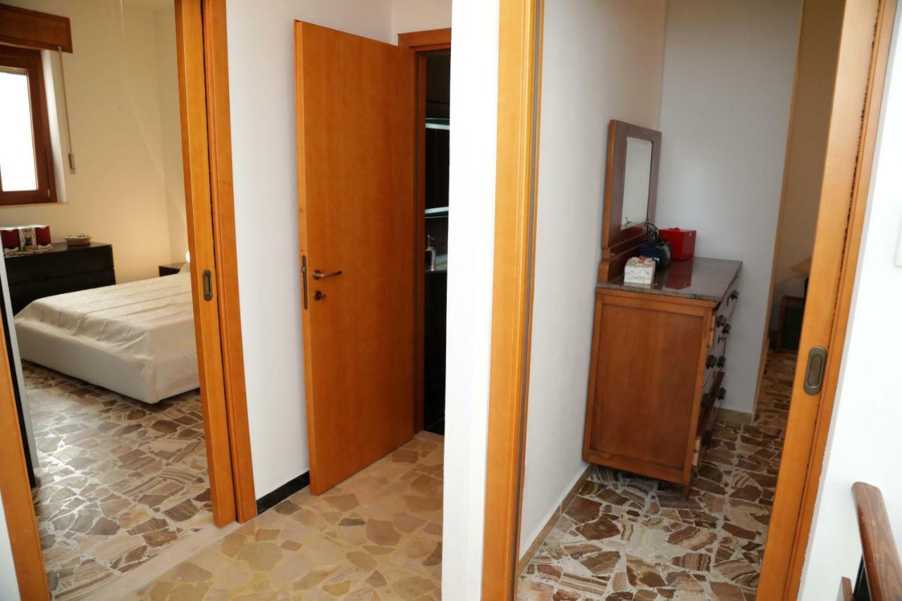 Luxury Apt Apartment Calasetta Bagian luar foto