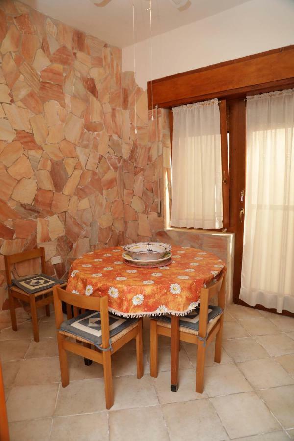 Luxury Apt Apartment Calasetta Bagian luar foto