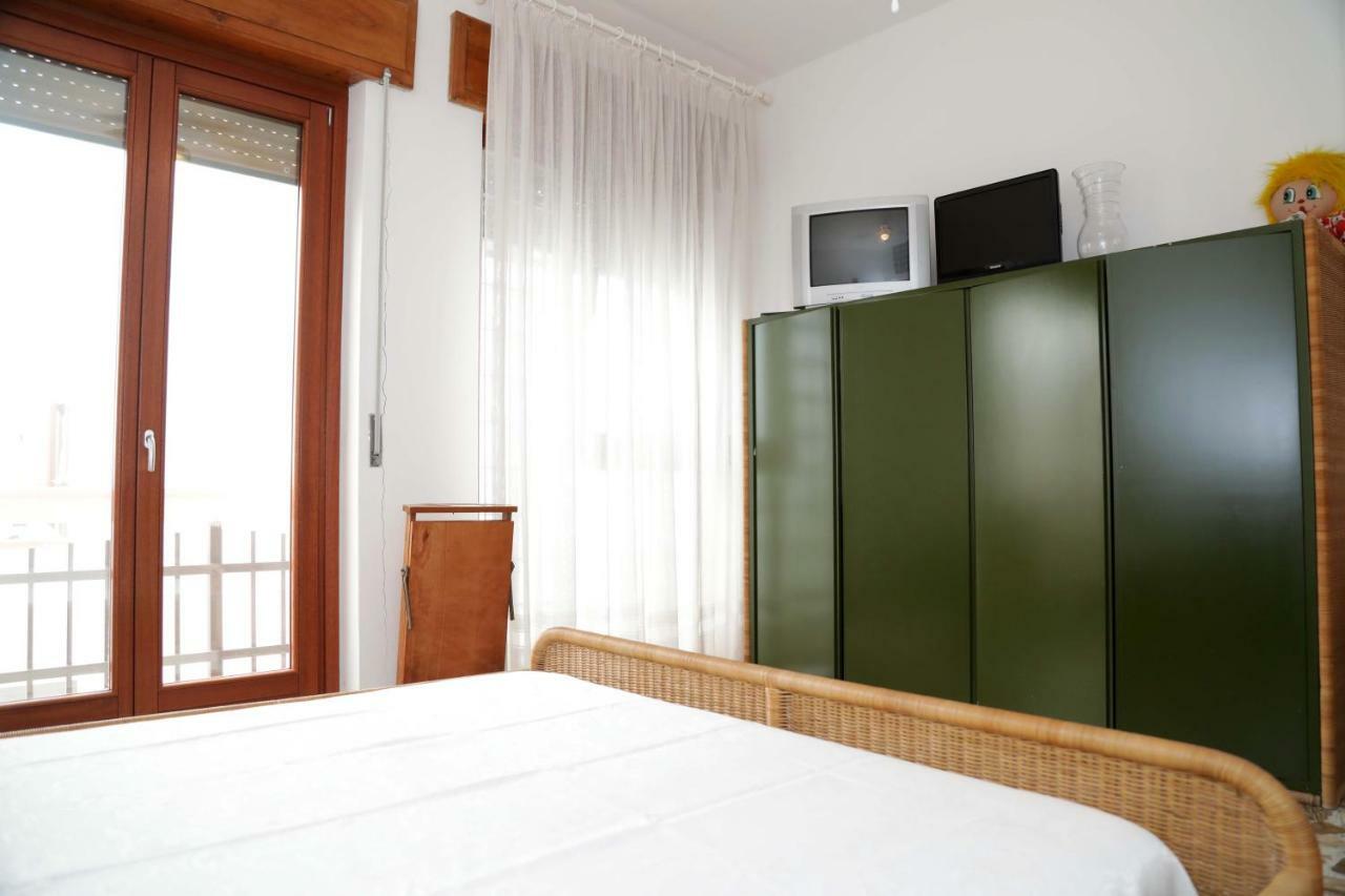 Luxury Apt Apartment Calasetta Bagian luar foto