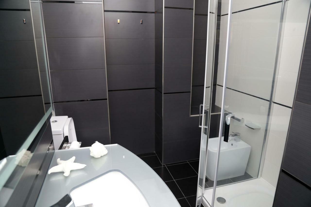Luxury Apt Apartment Calasetta Bagian luar foto
